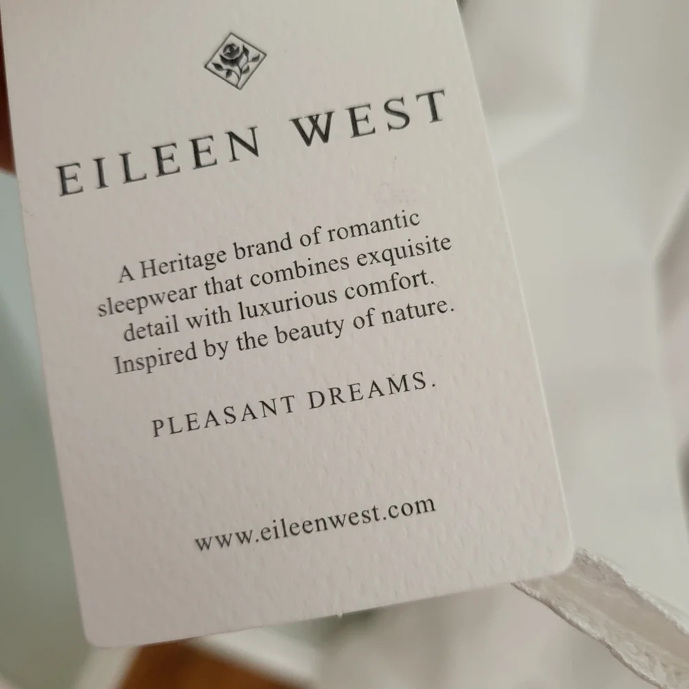 Eileen West XS Long White Long Sleeve Cotton Nightgown Pockets Cottagecore New - Picture 7 of 12